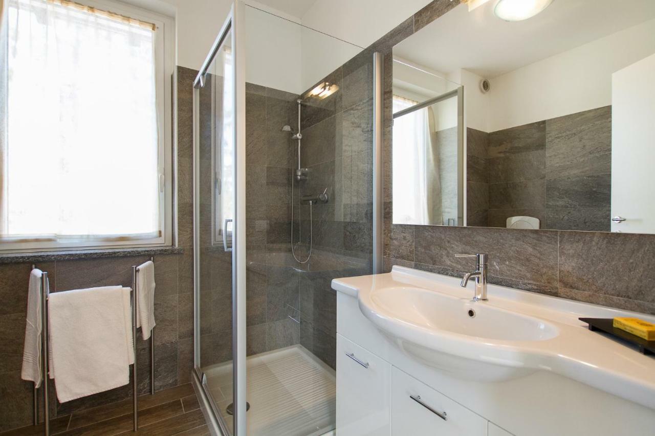 New La Lombarda City Center 2 Διαμέρισμα Στρέσα Εξωτερικό φωτογραφία